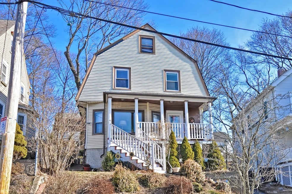 17 Manthorne Rd, West Roxbury, MA 02132 - photo 1