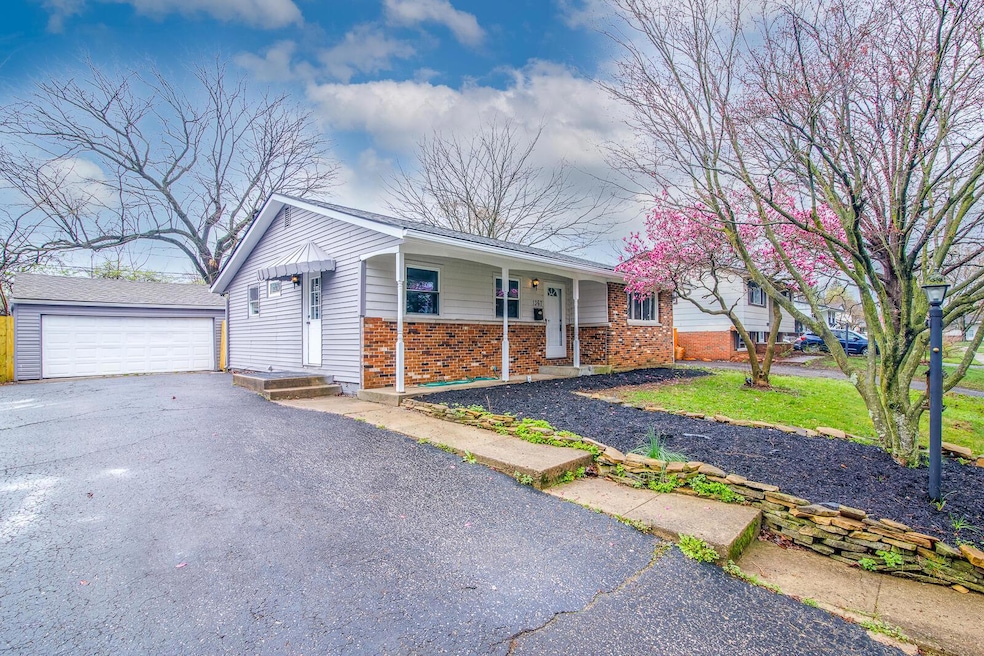 1367 Whitby-2