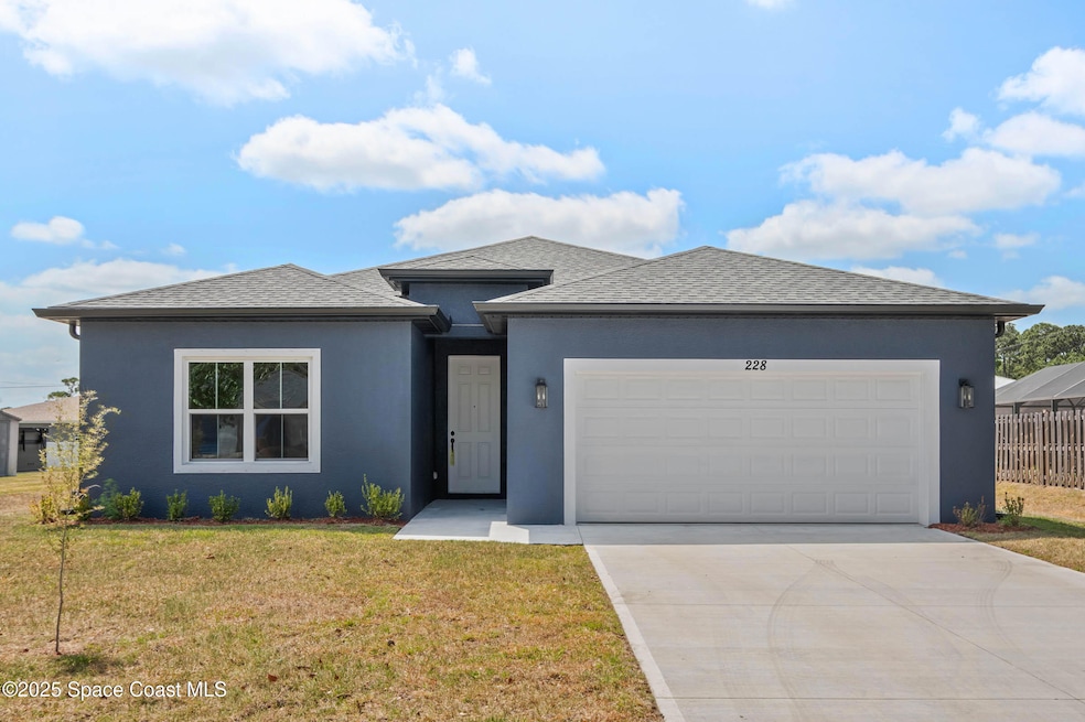 228 Dunlap Avenue Southeast - 01