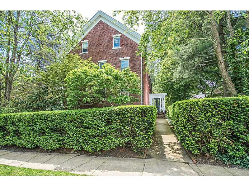 33 Hazard Ave, Providence, RI 02906 - photo 1