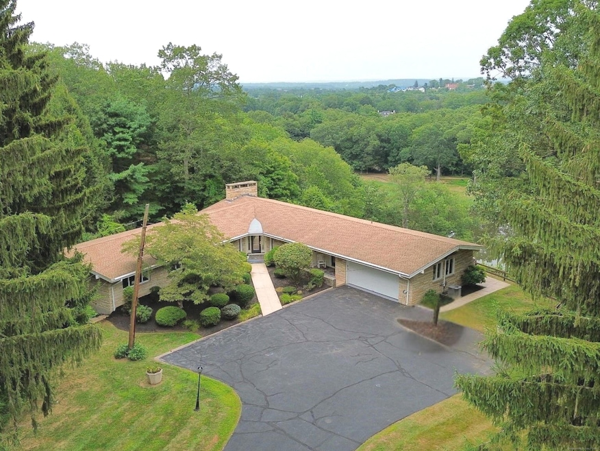 580 Shuttle Meadow Ave, New Britain, CT 06052 - photo 1