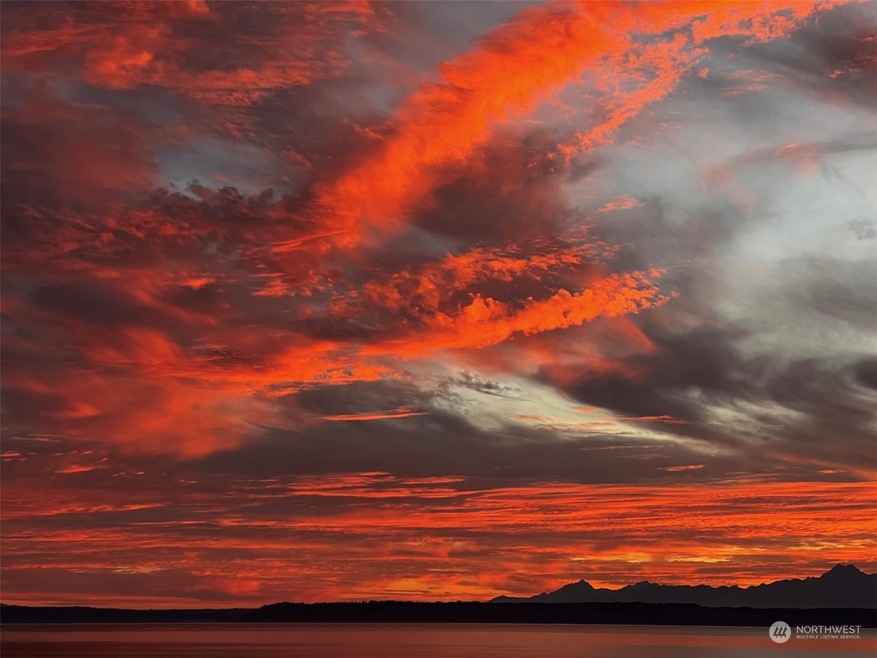 12132 Possession Ln, Edmonds, WA 98026 - photo 1