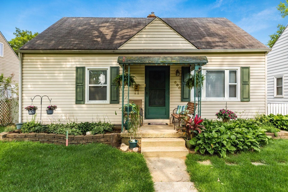 001_cf_P 805 Timberman Rd-001