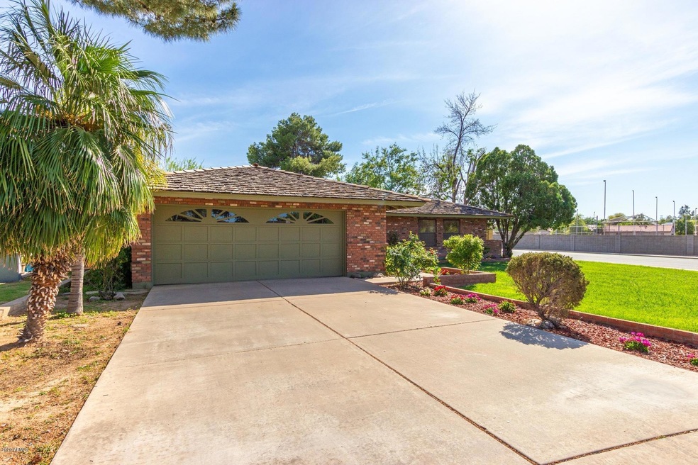 00-Front of home