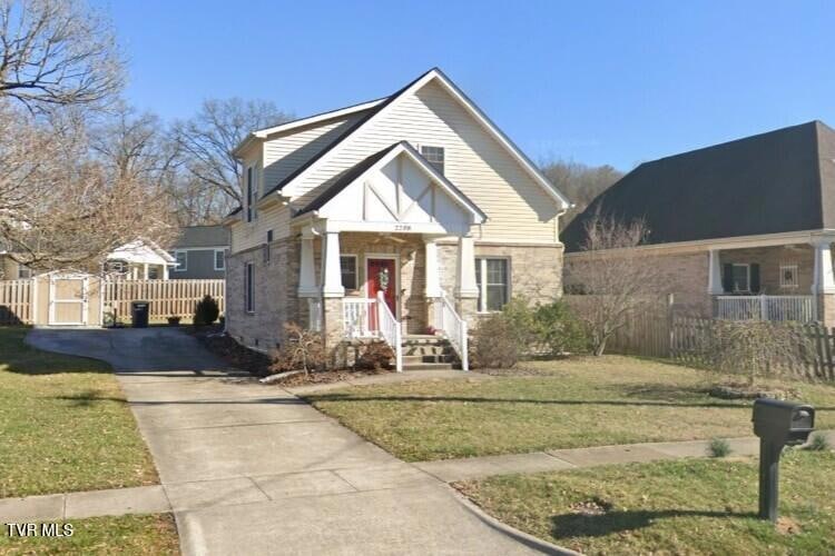 Pending $269,900 • Co-Listing Agent