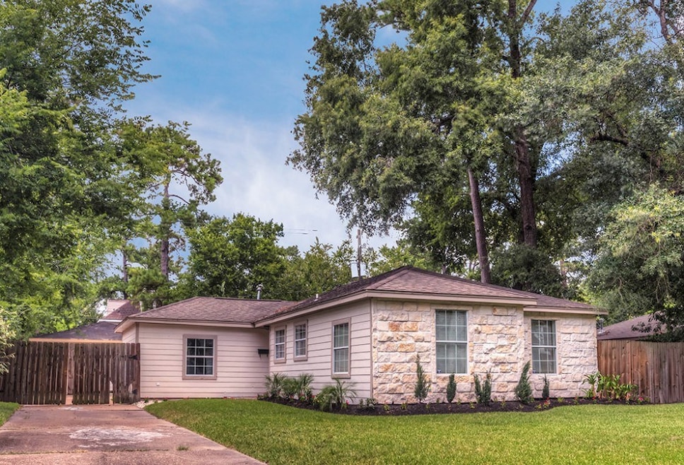 4319 Fernwood Dr, Houston, TX 77021 - photo 1