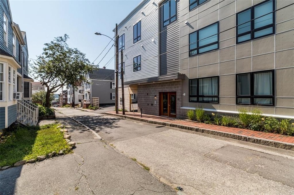 22 Tate St unit 3B, Portland, ME 04102 - photo 1
