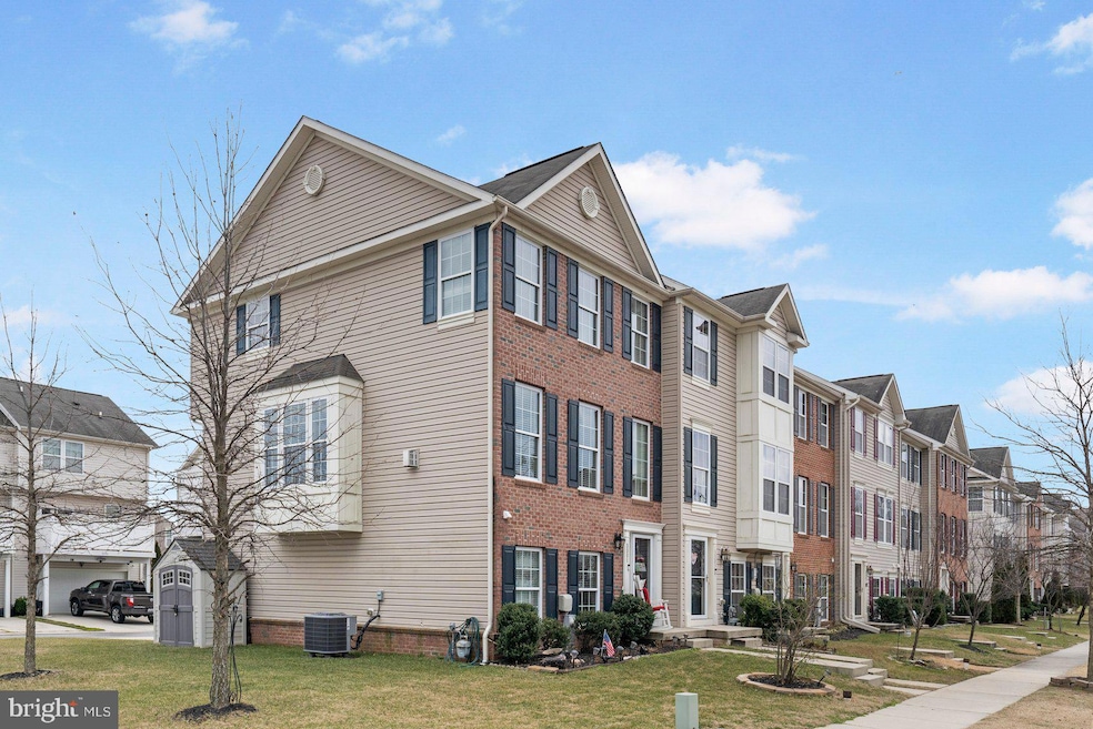 3301 Goldeneye Cir, Dundalk, MD 21222 - photo 1