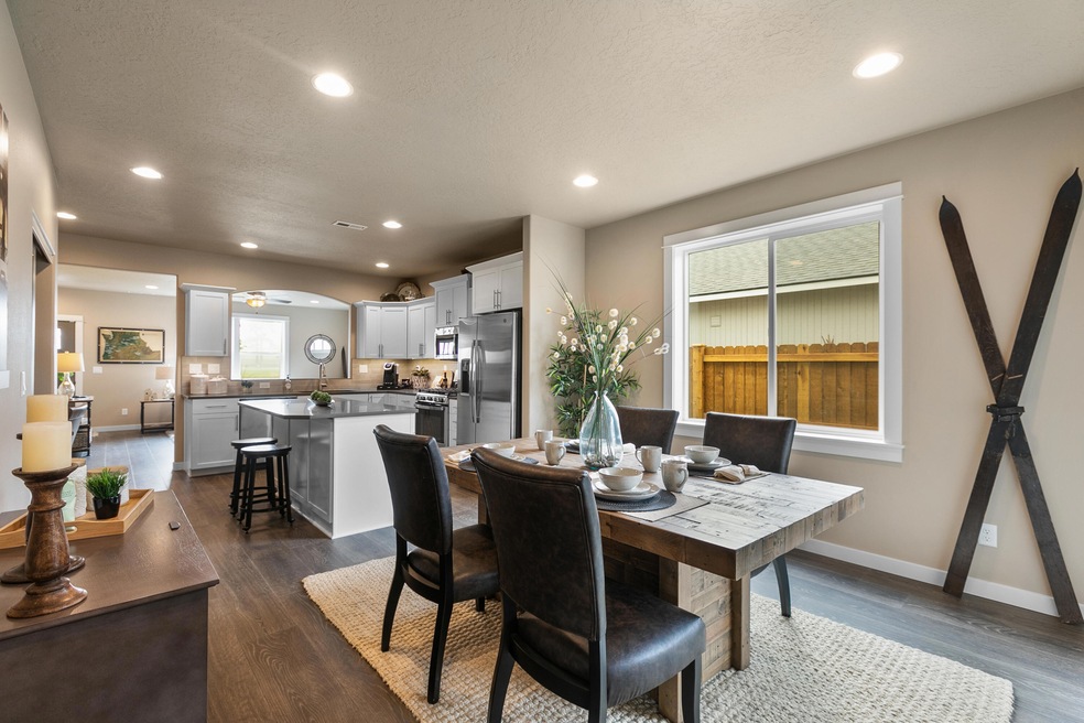 Targhee - Dining Room 2