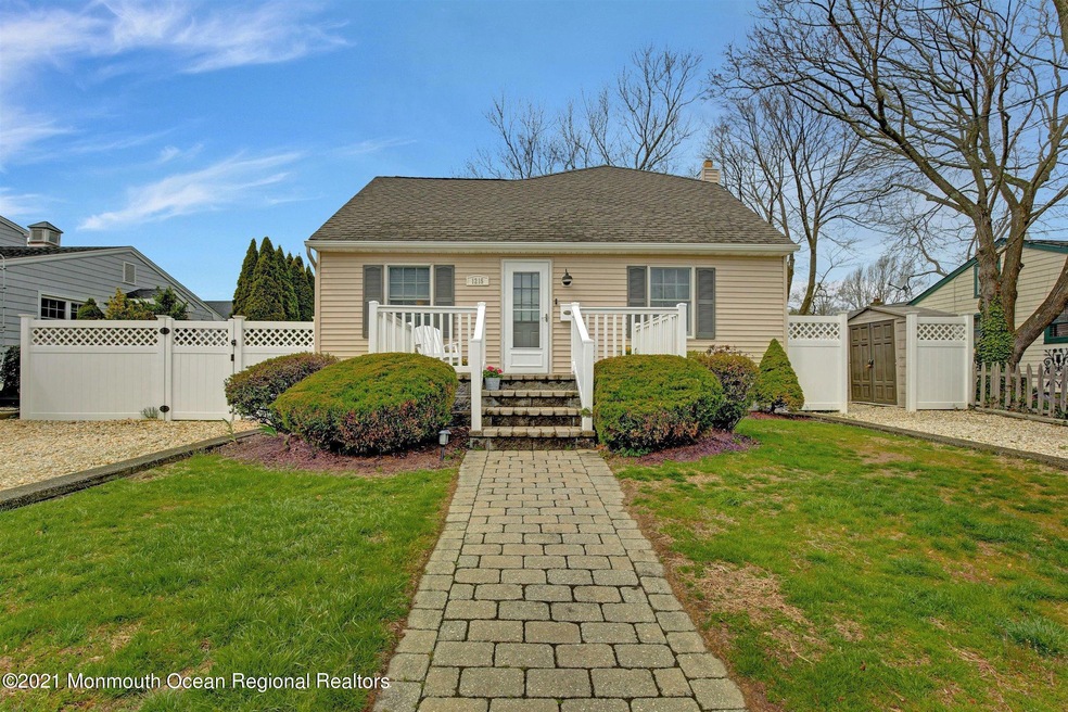 01-Front of Home