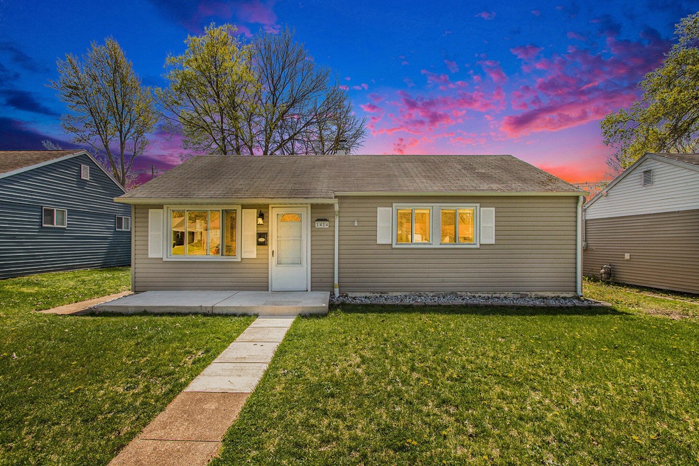 1414 Merrifield Ave, Niles, MI 49120 - photo 1