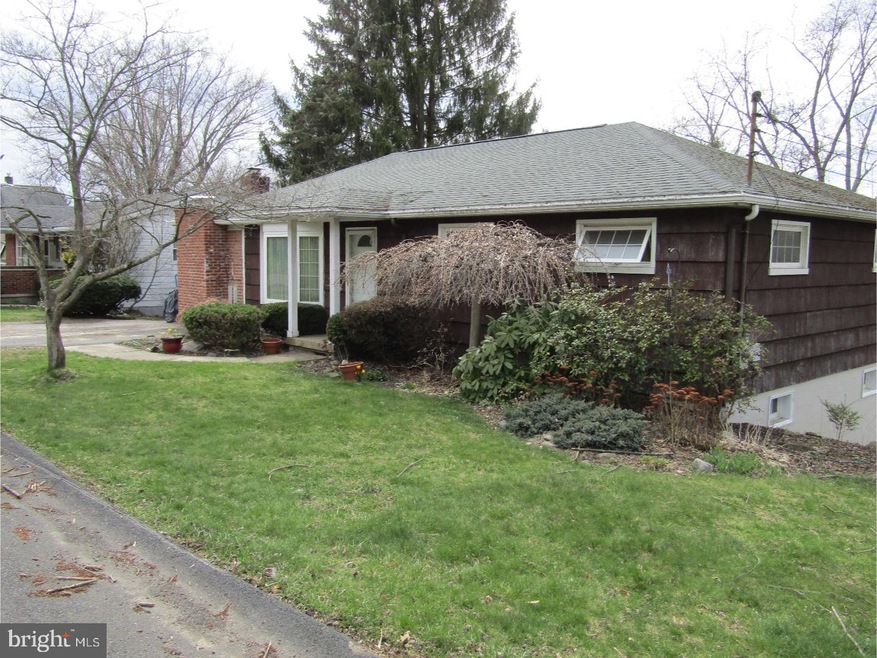 210 Clearview Ave, Shavertown, PA 18708 - photo 1