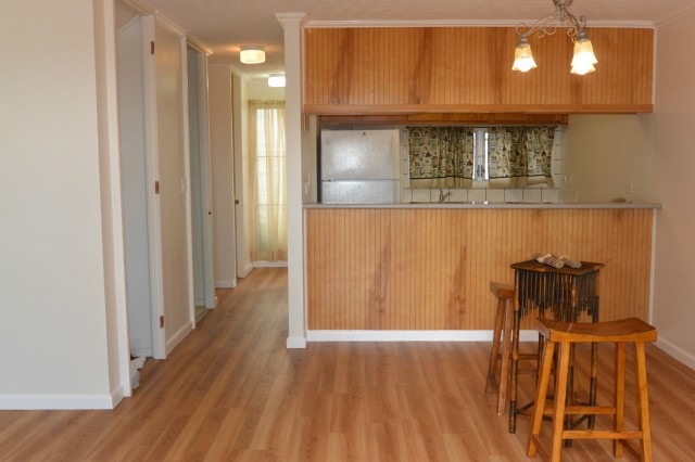 Completely remodeled, Head to Toe! 10 ft Closet Do