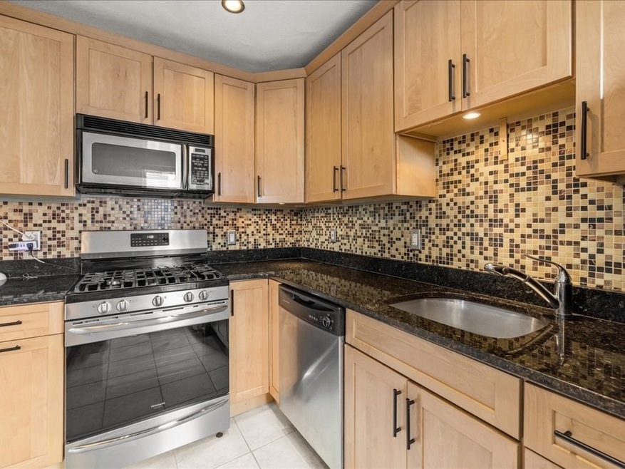 171 I St unit 2, Boston, MA 02127 - photo 1