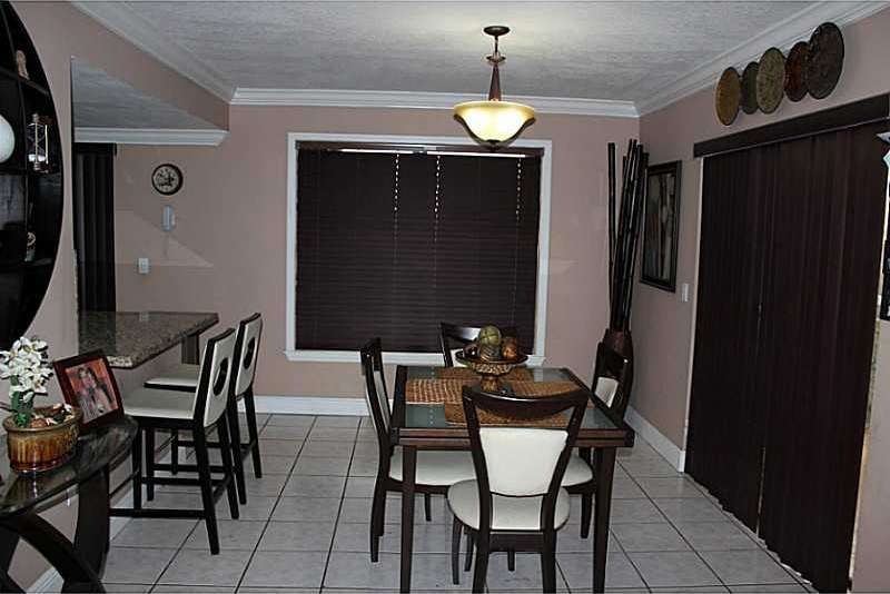 unlisted-address, Miami, FL 33185 - photo 1