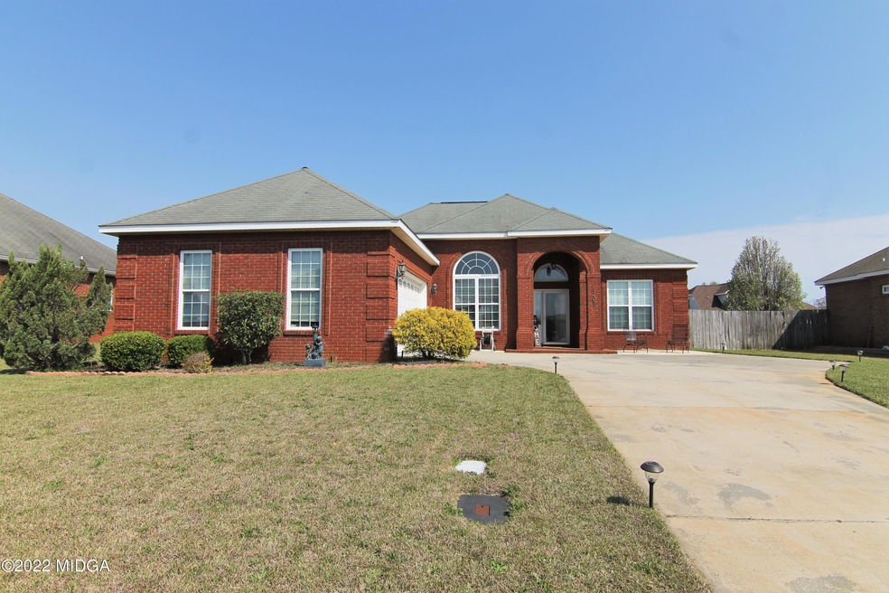 1205 Loudon Hill Dr, Warner Robins, GA 31088 - photo 1