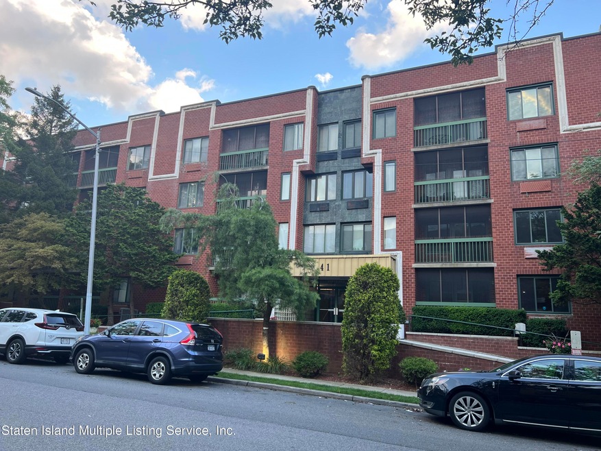 Sold $352,000 • Co-Listing Agent