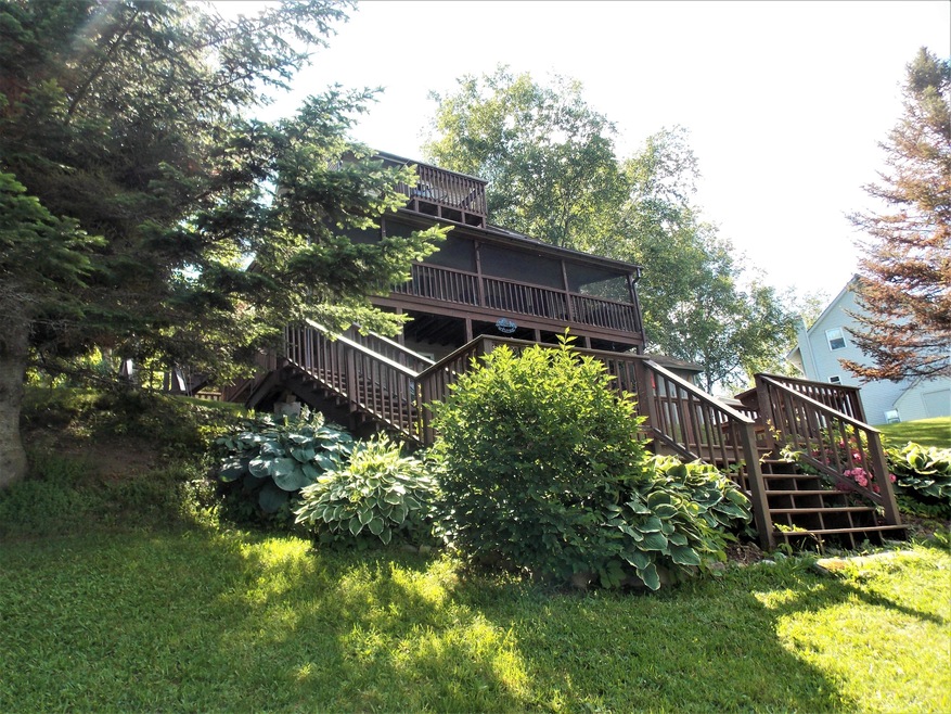 103 Grove St, Dexter, ME 04930 - photo 1