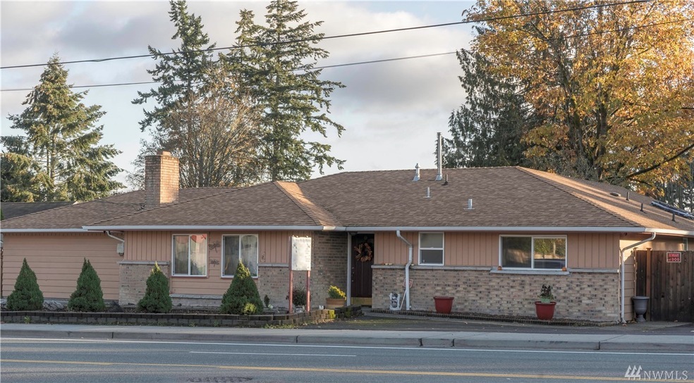 unlisted-address, Everett, WA 98204 - photo 1