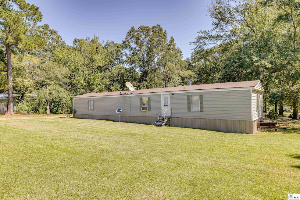827 Louisiana 850 unit 831 HIGHWAY 850, Columbia, LA 71418 - photo 1