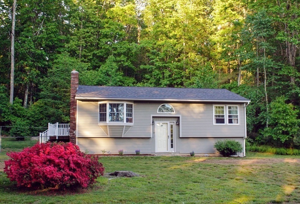15 Pine Grove Rd, West Brookfield, MA 01585 - photo 1