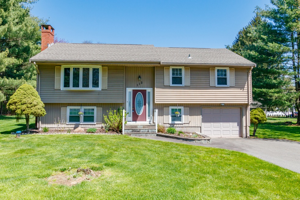 113 Juniper Rd, Southington, CT 06489 - photo 1