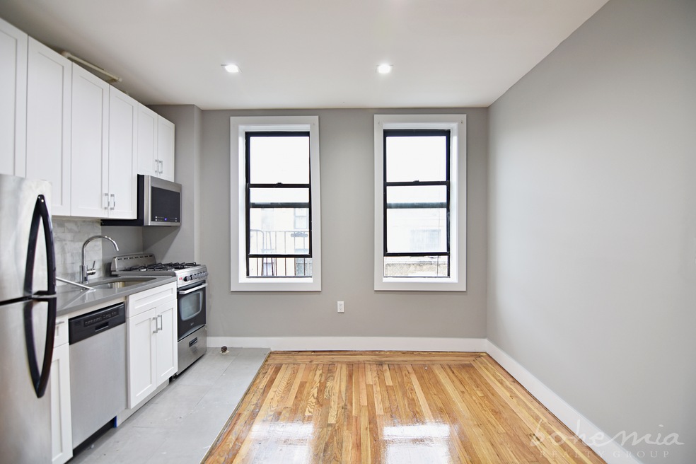 unlisted-address, New York, NY 10040 - photo 1