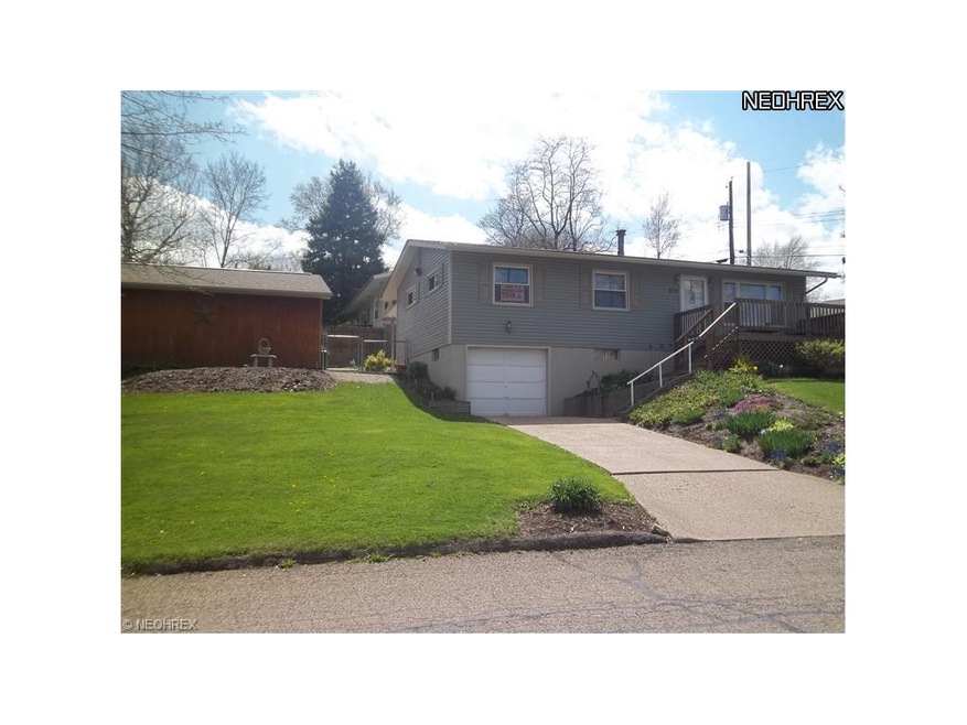 Welcome and entertain this home as your next move!