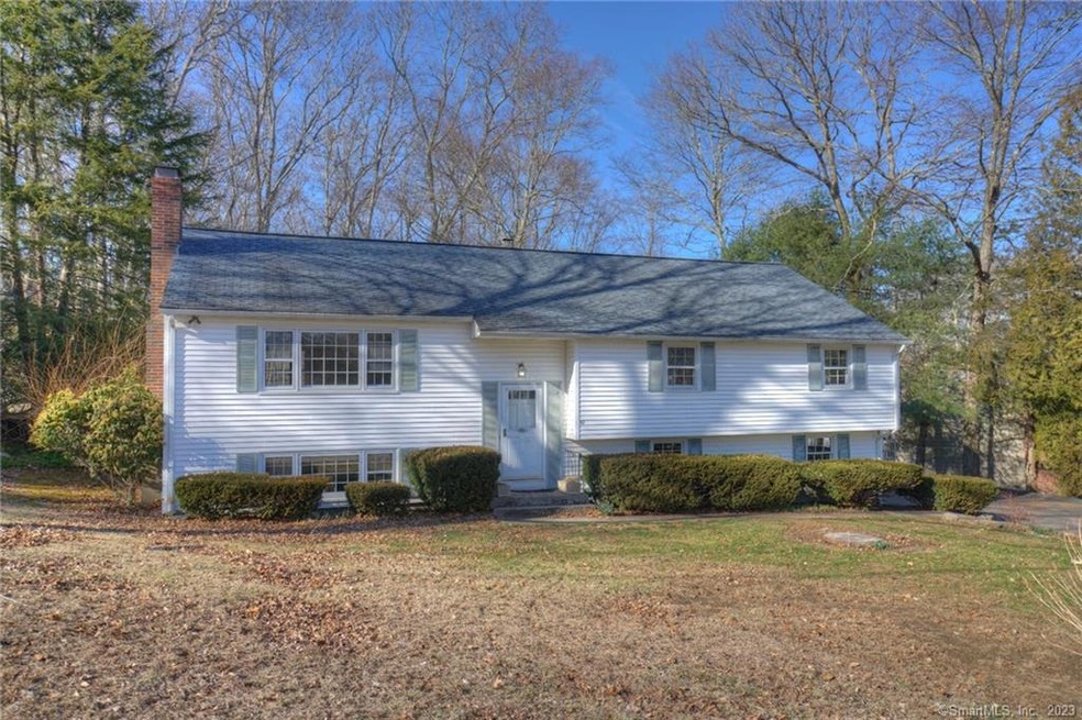 52 Old Colony Rd, North Stonington, CT 06359 - photo 1