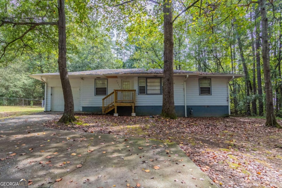 3960 Hillside Ln, Douglasville, GA 30135 - photo 1