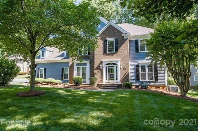 12601 Wild Lilac Ct, Huntersville, NC 28078 - photo 1