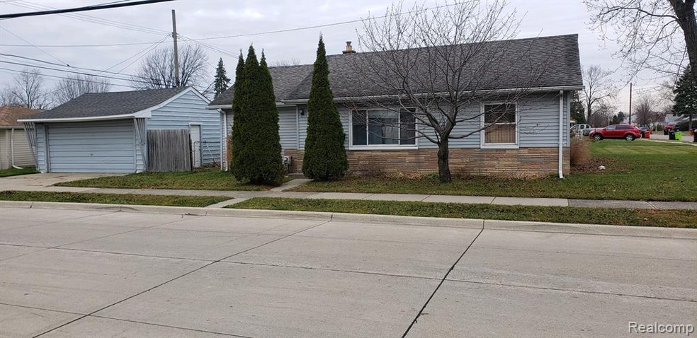 26501 Clancy St, Roseville, MI 48066 - photo 1