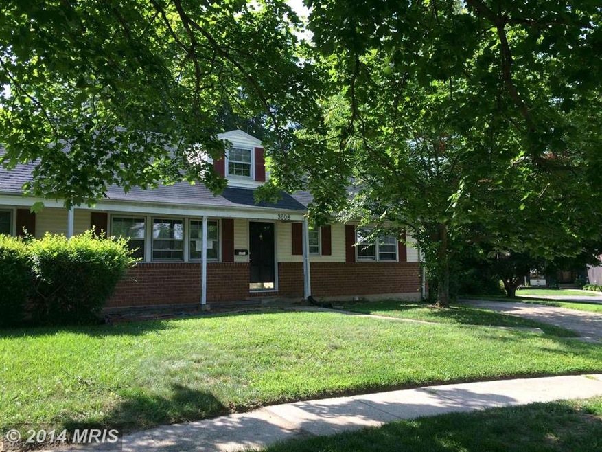 3608 Hallmark Ct, Parkville, MD 21234 - photo 1