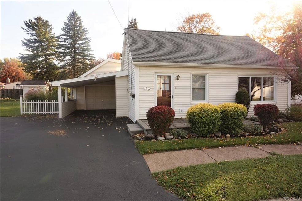 533 Euclid Ave, North Tonawanda, NY 14120 - photo 1