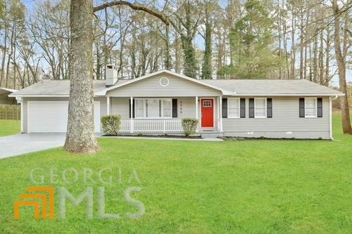 5596 Seminole Way, Acworth, GA 30102 - photo 1