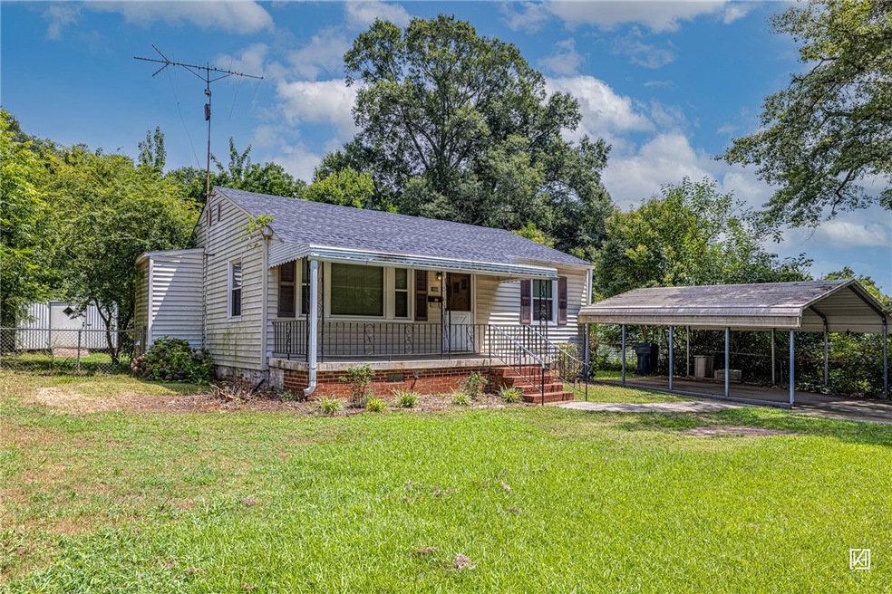 1908 Inman Dr, Anderson, SC 29625 - photo 1