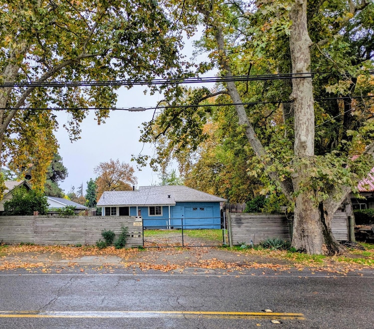 15695 El Capitan Way, Delhi, CA 95315 - photo 1