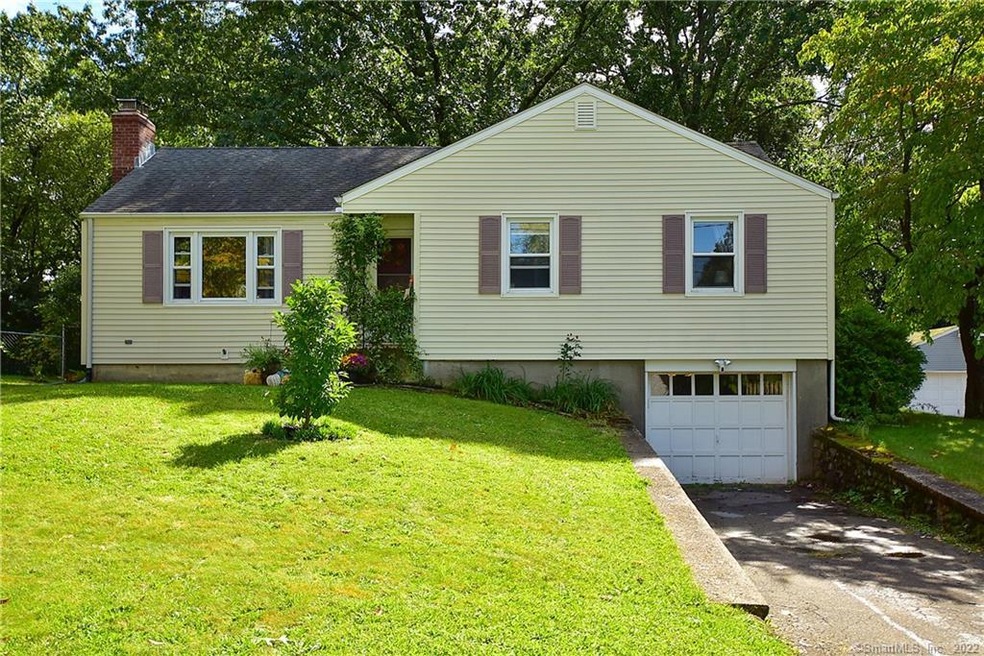 330 Hillhurst Ave, New Britain, CT 06053 - photo 1