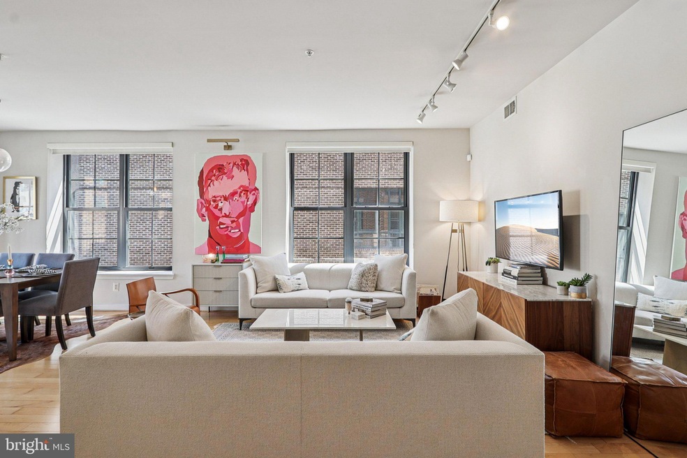 Sold $599,900 • Co-Listing Agent