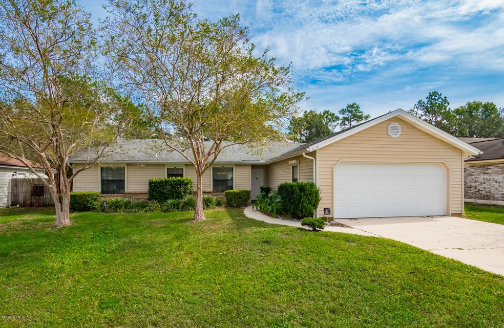 8039 Corky Ct E, Jacksonville, FL 32244 - photo 1