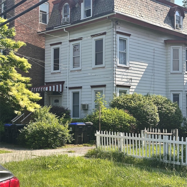 For Sale $560,000 • Co-Listing Agent