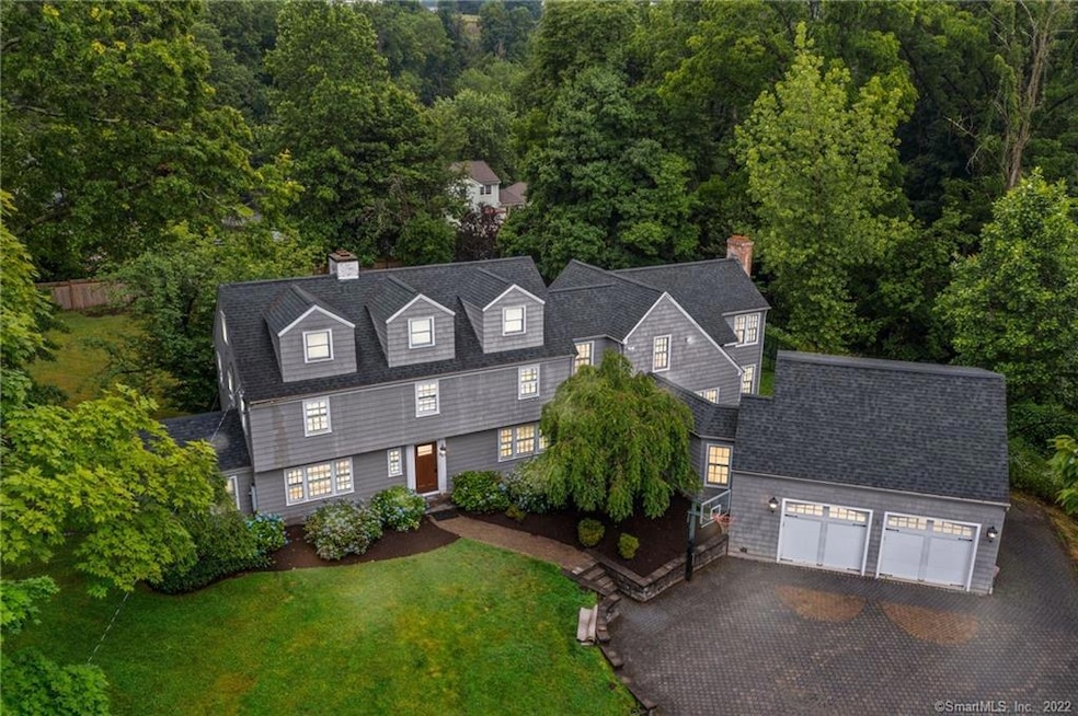 33 Walker Ln, West Hartford, CT 06117 - photo 1