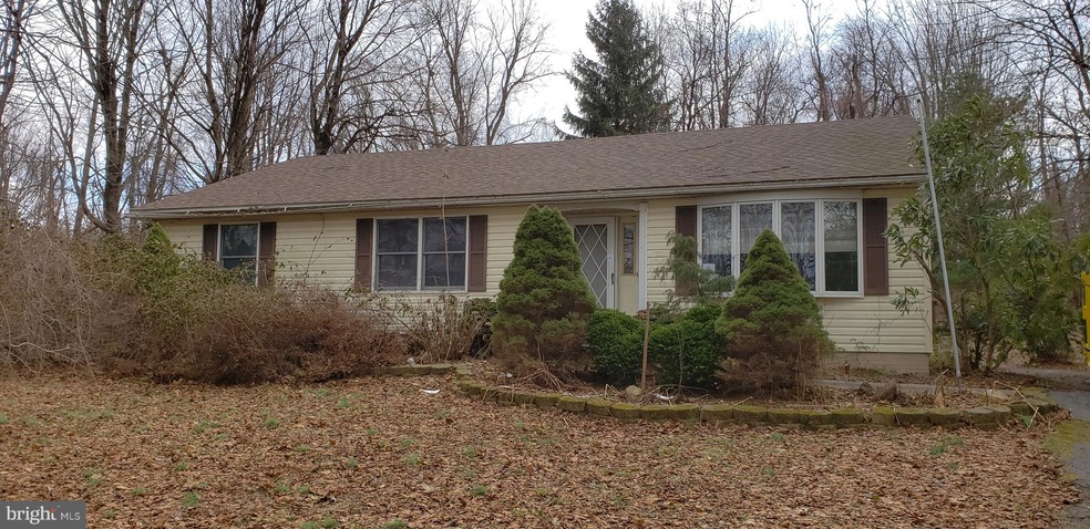 25225 Cascade Rd, Cascade, MD 21719 - photo 1