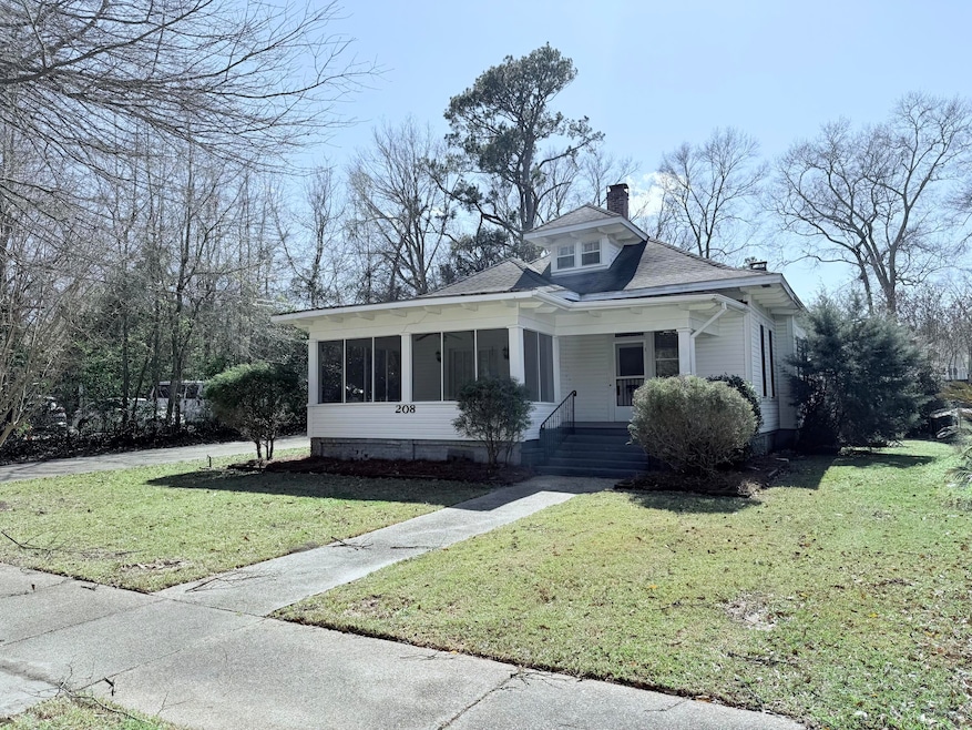 208 3rd Ave, Hattiesburg, MS 39401 - photo 1