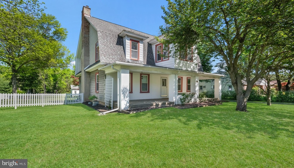 2522 W Walnut St, Colmar, PA 18915 - photo 1