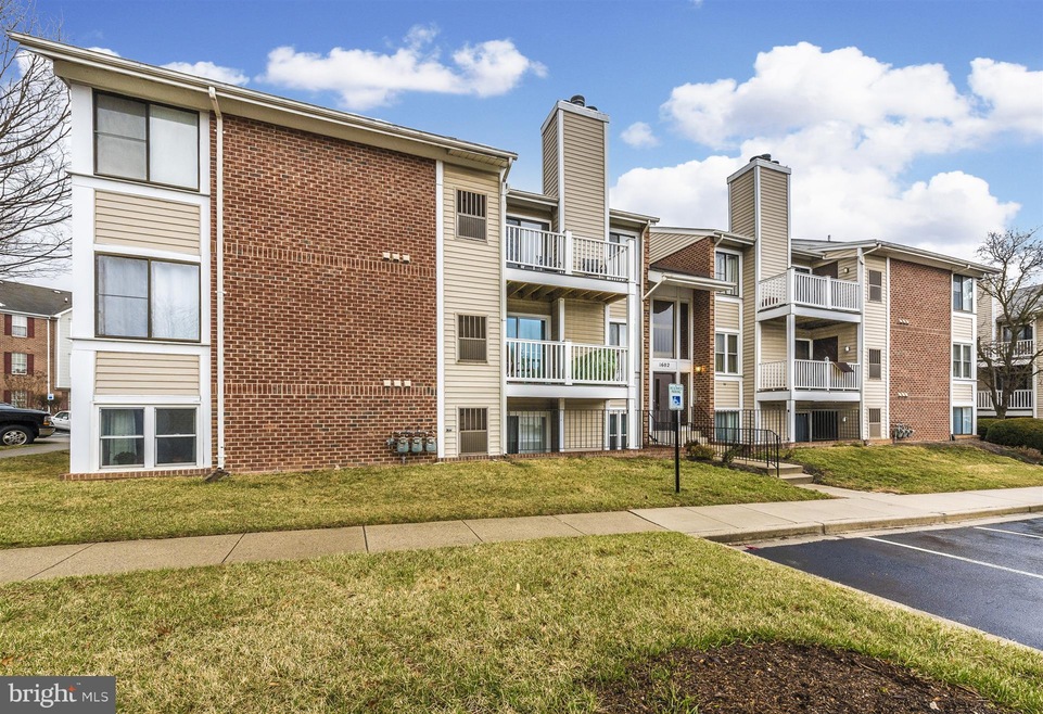1602 Berry Rose Ct unit 1A, Frederick, MD 21701 - photo 1