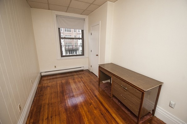 505 Beacon St unit 9, Boston, MA 02215 - photo 1