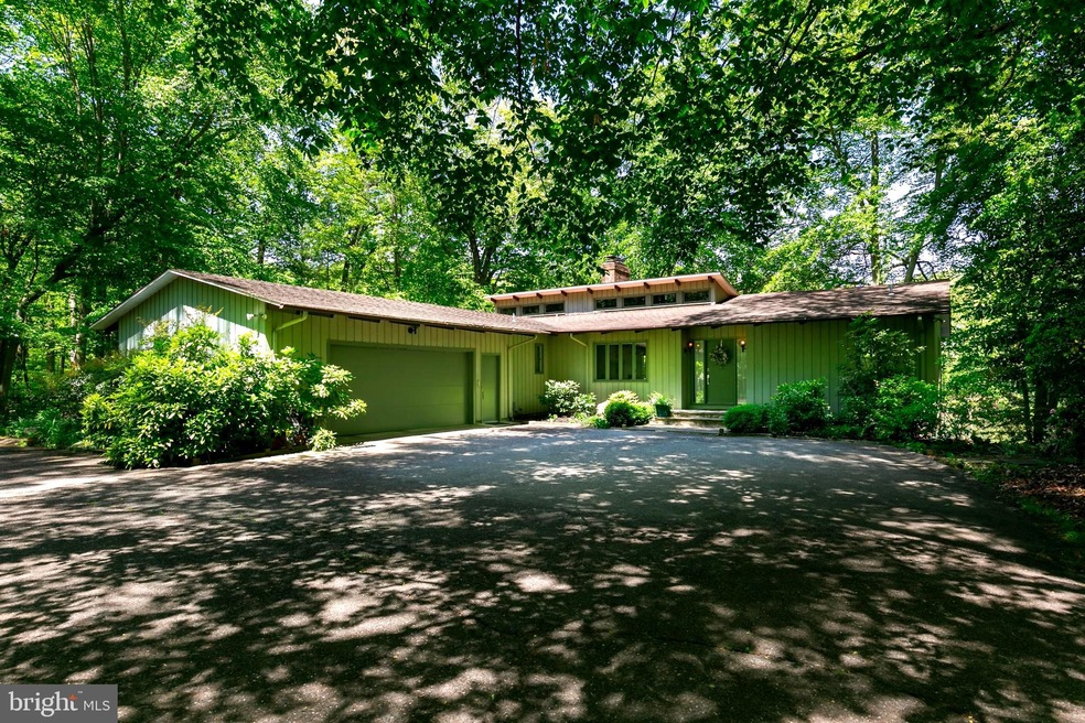 931 Cox Rd, Moorestown, NJ 08057 - photo 1