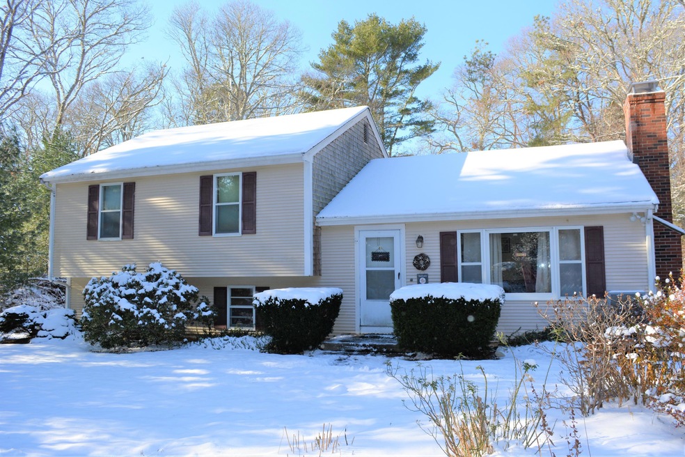 46 Harriette Rd, East Falmouth, MA 02536 - photo 1