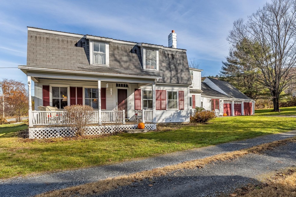 32 Pleasant St, Lyme, NH 03768 - photo 1